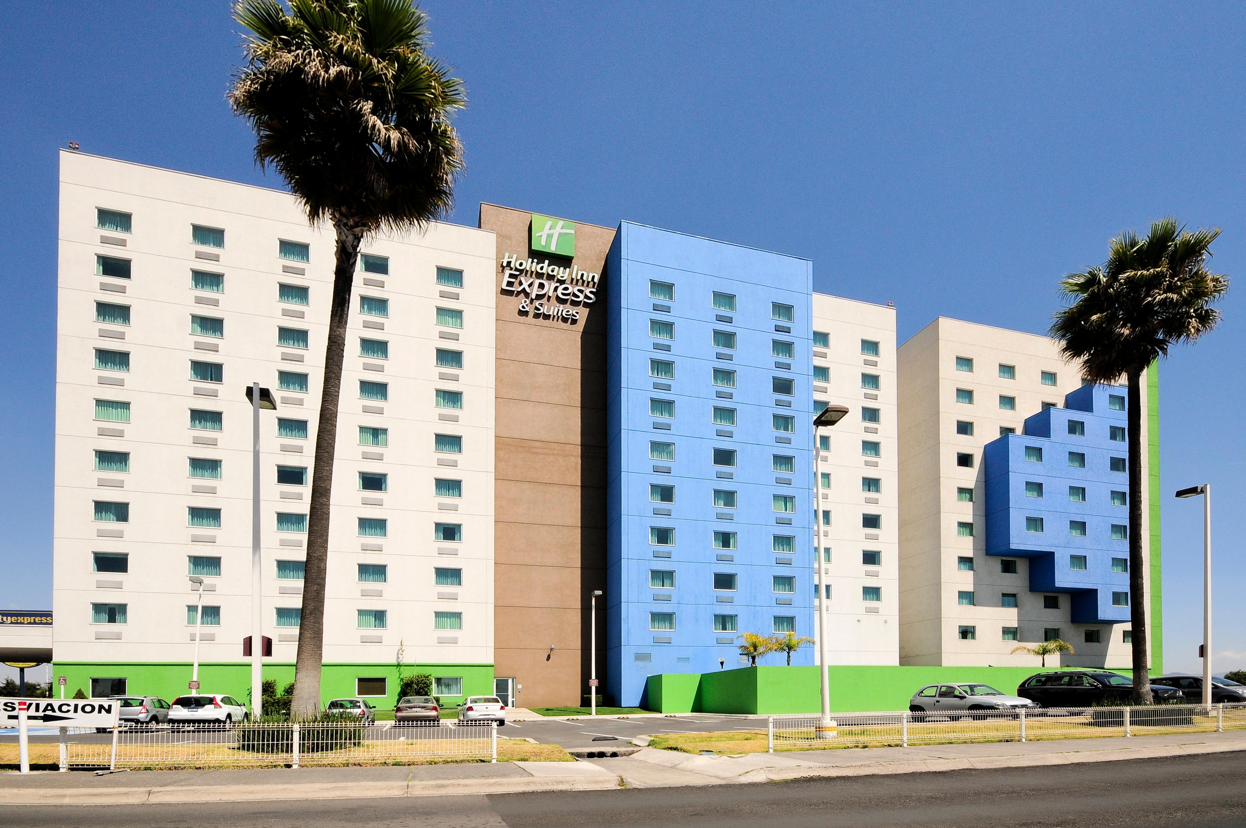 Holiday Inn Express & Suites Toluca Zona Aeropuerto, An Ihg Hotel Ngoại thất bức ảnh